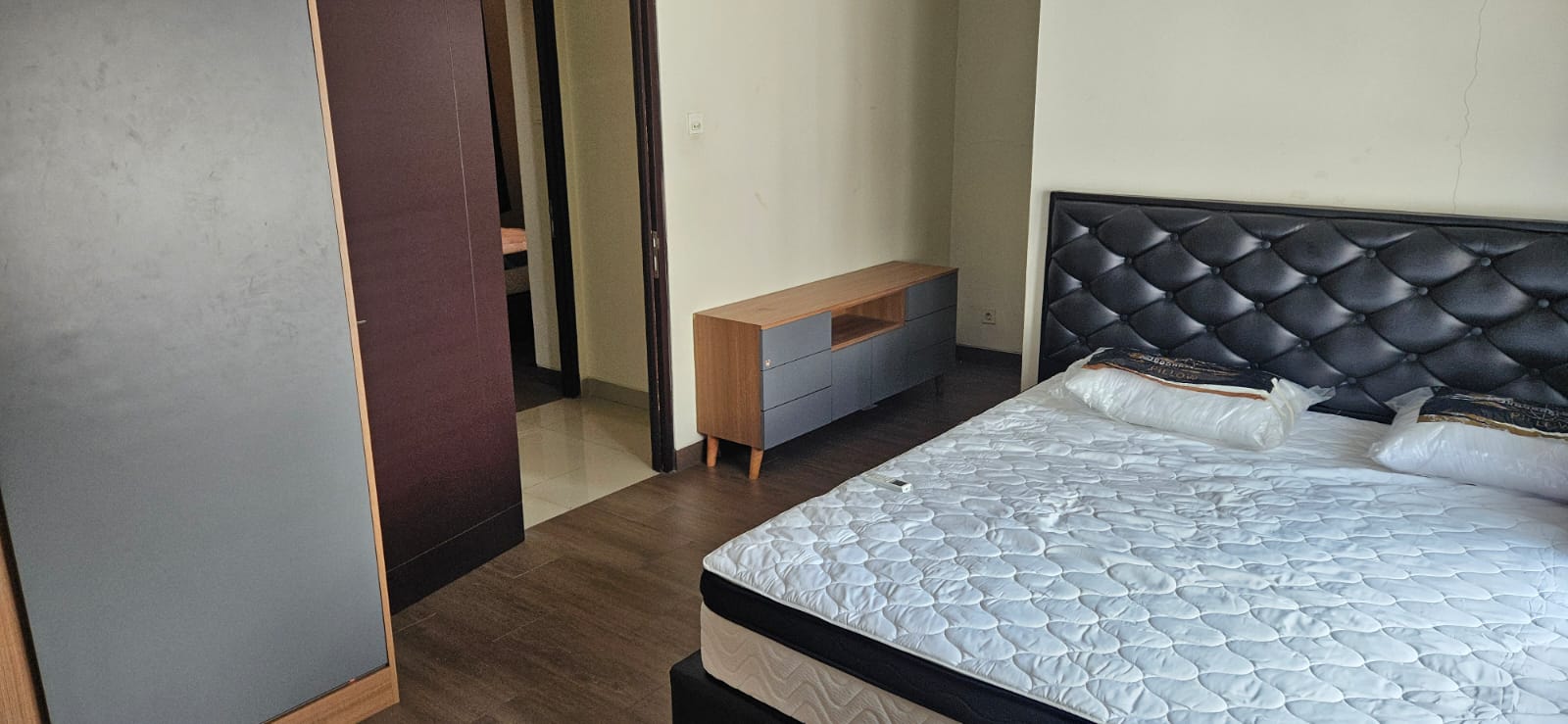 Rumah Disewakan di Cluster The Patio Lippo Cikarang